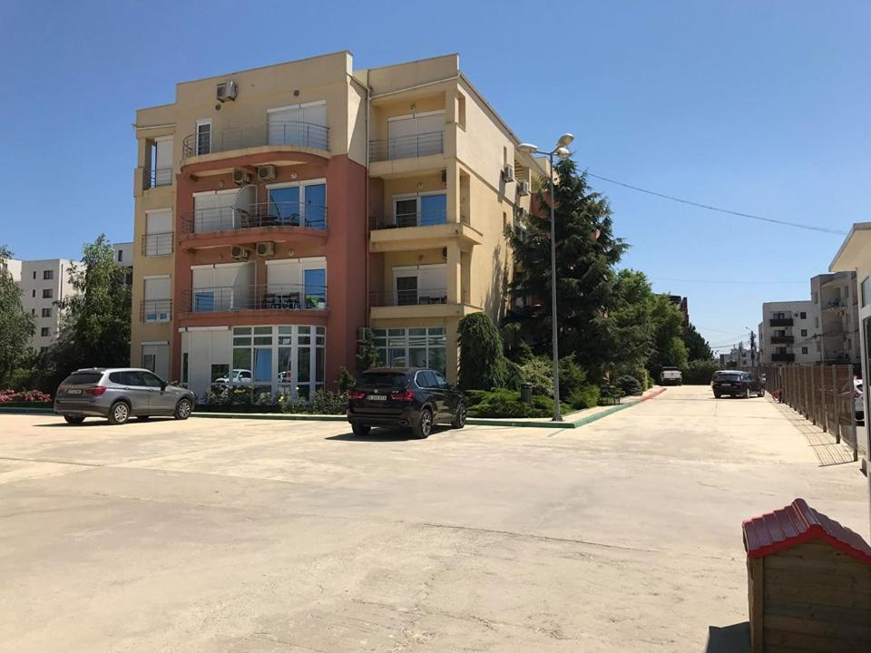 Appartamento Sadara Sea Breeze Năvodari Esterno foto
