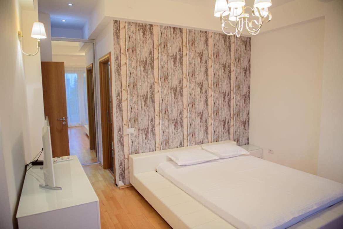 Appartamento Sadara Sea Breeze Năvodari Esterno foto
