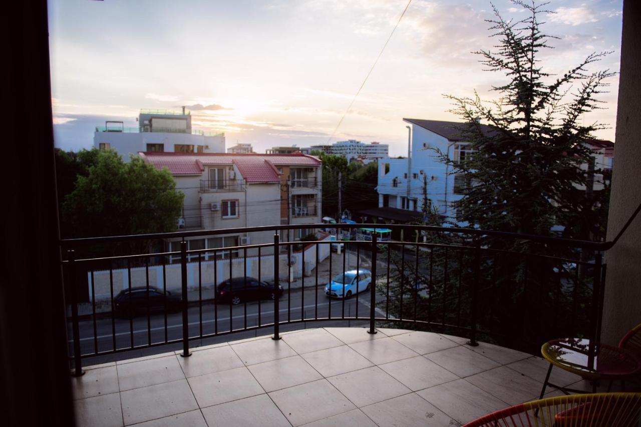 Appartamento Sadara Sea Breeze Năvodari Esterno foto